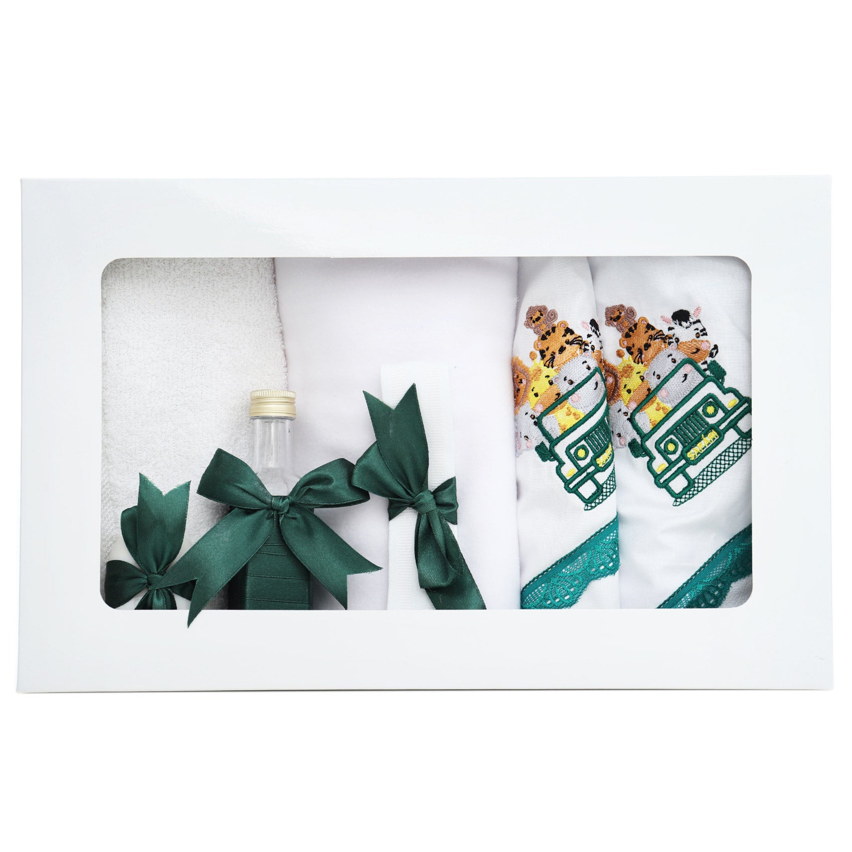 Trusou pentru botez de baieti, Model brodat cu Safari, verde, 7 piese, Recostore®, REC2508