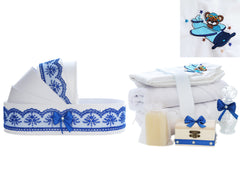 Trusou tip landou pentru botez de baieti, Model brodat cu Ursuletul aviator, albastru electric, 8 piese, REC5005/3