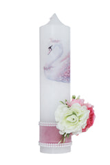 Lumanare botez fete, model cu Lebada si flori artificiale, 30x7 cm, roz pudrat, Recostore®, REC5002/22