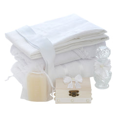 Trusou simplu tip landou pentru botez de fete, alb, 8 piese, Recostore®, REC5005/30