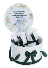 Trusou pentru botez de baieti, Model Elefant, Verde, 8 piese, Recostore®, REC2512