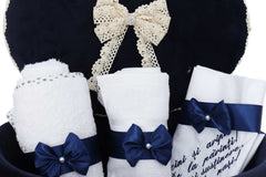 Trusou botez "Radacini si aripi..." bleumarin, 9 piese, REC3432