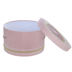 Set botez fata, model Lebada Maia, trusou, rochita si lumanare, culoare roz pudrat, REC3159