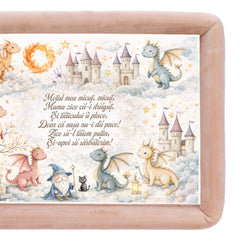 Tava mot baieti, aniversare 1 an, model cu Dinozauri, catifea crem, 10 piese, 34x25 cm, REC5011/42