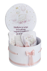 Trusou pentru botez de fete, Model cu Lebada, roz pudrat, 8 piese, Recostore®, REC2624