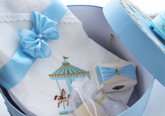 Trusou botez baieti 9 piese bleu cu carusel, REC3012