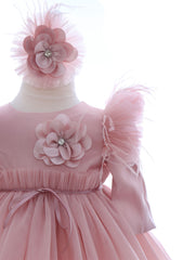 Trusou complet pentru botez de fete personalizat cu lebada, trusou brodat, lumanare, rochita cu bentita si pantofiori, roz pudrat, 12 piese, Recostore®, REC2692