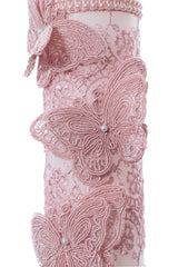 Set Ema botez fete, trusou complet echipat, rochita, bentita, lumanare si pantofiori, model cu fluturi, culoare roz pudrat, REC3161