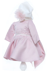 Set trusou complet pentru botez de fete, model Zana, 11 piese, Rochita cu funda la spate, lumanare cu zana, trusou brodat si pantofiori, Recostore®, REC2496