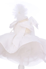 Rochie eleganta pentru botez, cu funde mari pe umeri si fusta bufanta, culoare alb, REC3290