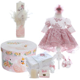 Trusou complet pentru botez de fete personalizat cu lebada, trusou brodat, lumanare, rochita cu bentita si pantofiori, roz pudrat, 12 piese, Recostore®, REC2700