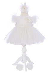 Rochie alba eleganta cu maneca scurta pentru botez fetita, 3 piese, rochie, bentita si botosei, REC3299