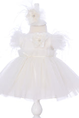 Rochie alba eleganta cu maneca scurta pentru botez fetita, 3 piese, rochie, bentita si botosei, REC3299