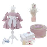 Set botez fata, model Lebada Maia, trusou, rochita si lumanare, culoare roz pudrat, REC3159