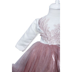 Rochie de culoare alb-roz pudrat din satin si tulle pentru botez, 2 piese, rochie si bentita, REC1174