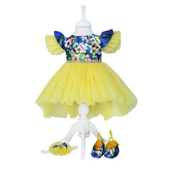 Rochie galbena cu imprimeu floral multicolor si trena, 3 piese, rochie, bentita, botosi , REC1194