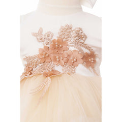 Rochita eleganta cu trena pentru botez de fetite, 2 piese, alb-crem, Recostore, REC2139