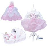 Set complet pentru botez compus din rochie cu volane alb-roz si bentita, pantofiori, lumanare tip fusta cu dantela premium si trusou brodat cu "Azi m-am crestinat" format din 6 piese, REC1577