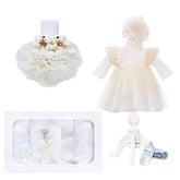 Set complet pentru botez de fete compus din lumanare cu ursulet, trusou brodat "Cu drag de la nasi", rochita ivoire cu volanase si pantofiori, 11 piese, Recostore, REC2248