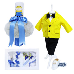 Set complet pentru botez, lumanare tip glob cu Minion, costum, trusou brodat cu Minion si pantofiori, galben-albastru, 14 piese, REC883
