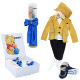 Set trusou complet pentru botez de baieti, 14 piese, costum galben din catifea, lumanare cu Winnie The Pooh, trusou imprimat cu Winnie The Pooh si pantofiori din piele ecologica, REC2479