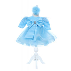 Set trusou complet pentru botez de fete, 11 piese, rochita bleu cu rijelina, lumanare cu usulet, trusou brodat Cu mult drag de la nasi, REC2467