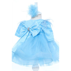 Set trusou complet pentru botez de fete, 11 piese, rochita bleu cu rijelina, lumanare cu usulet, trusou brodat Cu mult drag de la nasi, REC2467