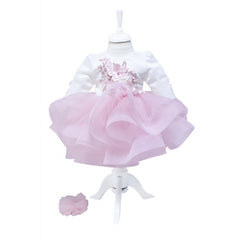 Set trusou complet pentru botez de fete, 11 piese, rochita roz cu rijelina, lumanare cu ursulet, trusou brodat cu ursulet, pantofiori piele ecologica, REC2470