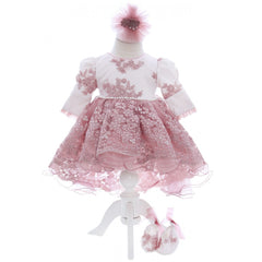 Set trusou complet pentru botez de fete, 11 piese, rochita roz pudrat, lumanare cu ursulet, trusou brodat cu Ursulet, REC2463