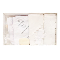 Trusou alb-gri pentru botez, imprimat "Cu mult drag de la nasi" 7 piese, sticla mir, sapun, panza mir, pled baita, fasa, prosop cu capison, prosop preot, REC1243