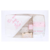 Trusou alb-roz pentru botez, compus din prosop bebe, prosop preot, panza mir, sapun, fasa, sticluta mir, cutiuta prima suvita, 7 piese, REC1419