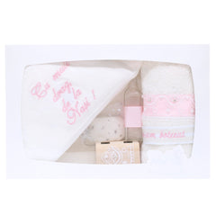 Trusou alb-roz pentru botez, compus din prosop bebe, prosop preot, panza mir, sapun, fasa, sticluta mir, cutiuta prima suvita, 7 piese, REC1419