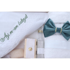 Trusou brodat cu "Azi m-am crestinat" pentru botez de baieti, 7 piese, verde smarald, Recostore, REC2290