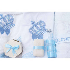 Trusou brodat cu coroana de print pentru botez de baieti, 7 piese, bleu, Recostore, REC2235