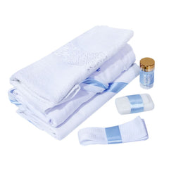 Trusou pentru botez, alb-bleu, cu ingeras brodat, 6 piese, sticla mir, sapun, panza mir, fasa, prosop cu capison, prosop preot, REC274