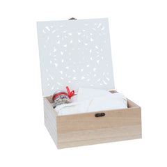 Set baita de a doua zi de la botez, halat si prosop din muselina, borcan mirodenii si cutie, REC3414