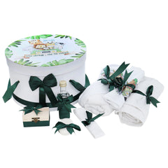 Set trusou complet pentru botez de baieti, verde, model Safari, 15 piese, Costum, Lumanare cu Safari, trusou imprimat si pantofiori, Recostore®, REC2597