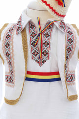 Costumas traditional romanesc pentru botez baietel, alb-crem, 6 piese, Recostore®, REC3496