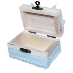 Cutiuta cufar din lemn cu dantela bleu pentru prima suvita a bebelusului, 10x5x5 cm, REC309