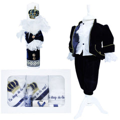 Set complet pentru botez, costum de print, lumanare cu coroana aplicata, trusou brodat cu coroana de print si mesajul " Cu drag de la nasi", 13 piese, alb-bleumarin, REC396