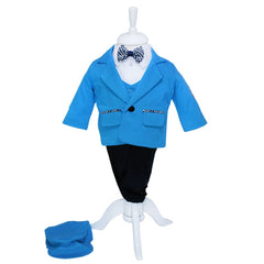 Set complet pentru botez, lumanare bleumarin cu Mickey Mouse, costum turcoaz din bumbac, trusou imprimat cu Mickey Mouse si mesajul "Cu drag de la nasi" si pantofiori, 13 piese, REC914