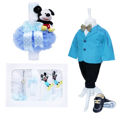 Set complet pentru botez, lumanare cu tulle bleu si jucarie de plus "Mickey Mouse", trusou compus din 7 piese brodat cu Mickey Mouse, costum turcoaz format din 5 piese si pantofiori, REC1270